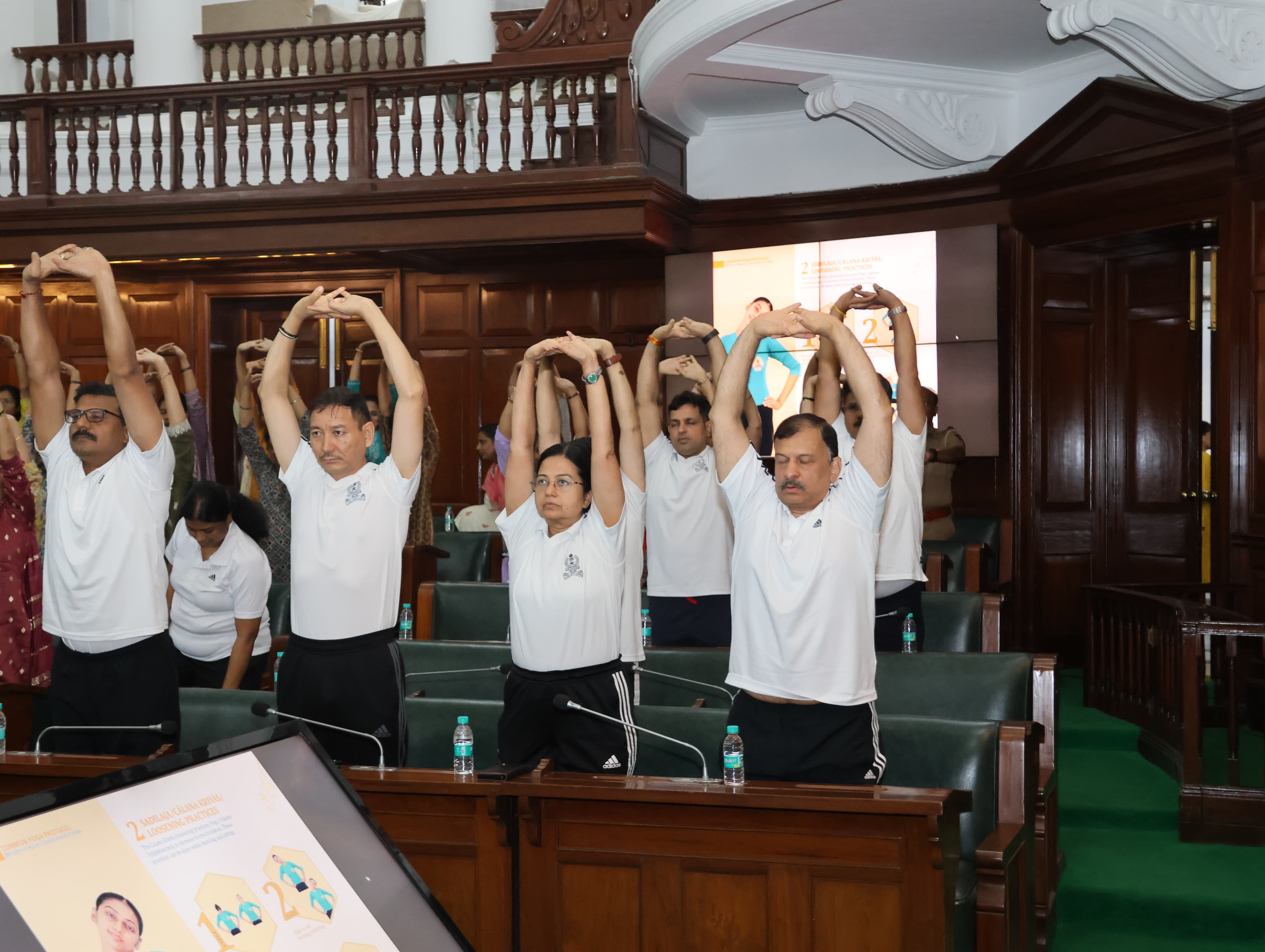 TODAY, ON 08-07-2025, WORLD YOGA DAY WAS CELEBRATED BY YOGI GURUKUL SANSTHA AT THE OFFICE OF THE DIRECTOR GENERAL OF POLICE, MUMBAI. SENIOR POLICE OFFICERS AND AMMALDAR, MINISTERIAL STAFF WERE PRESENT ON THIS OCCASION. TODAY, ON 08-07-2025, WORLD YOGA DAY WAS CELEBRATED BY YOGI GURUKUL SANSTHA AT THE OFFICE OF THE DIRECTOR GENERAL OF POLICE, MUMBAI. SENIOR POLICE OFFICERS AND AMMALDAR, MINISTERIAL STAFF WERE PRESENT ON THIS OCCASION.
